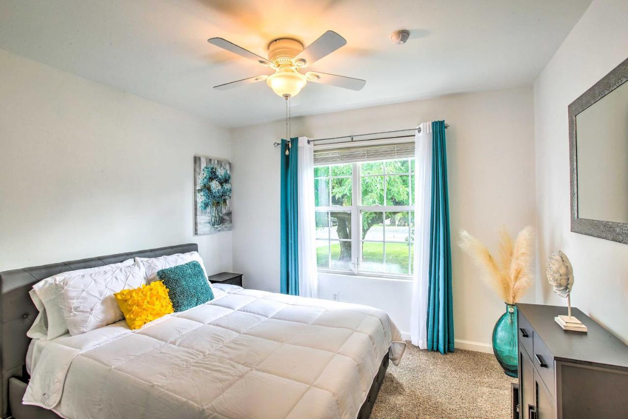 Charming Springfield Escape With Furnished Deck Villa Exterior photo