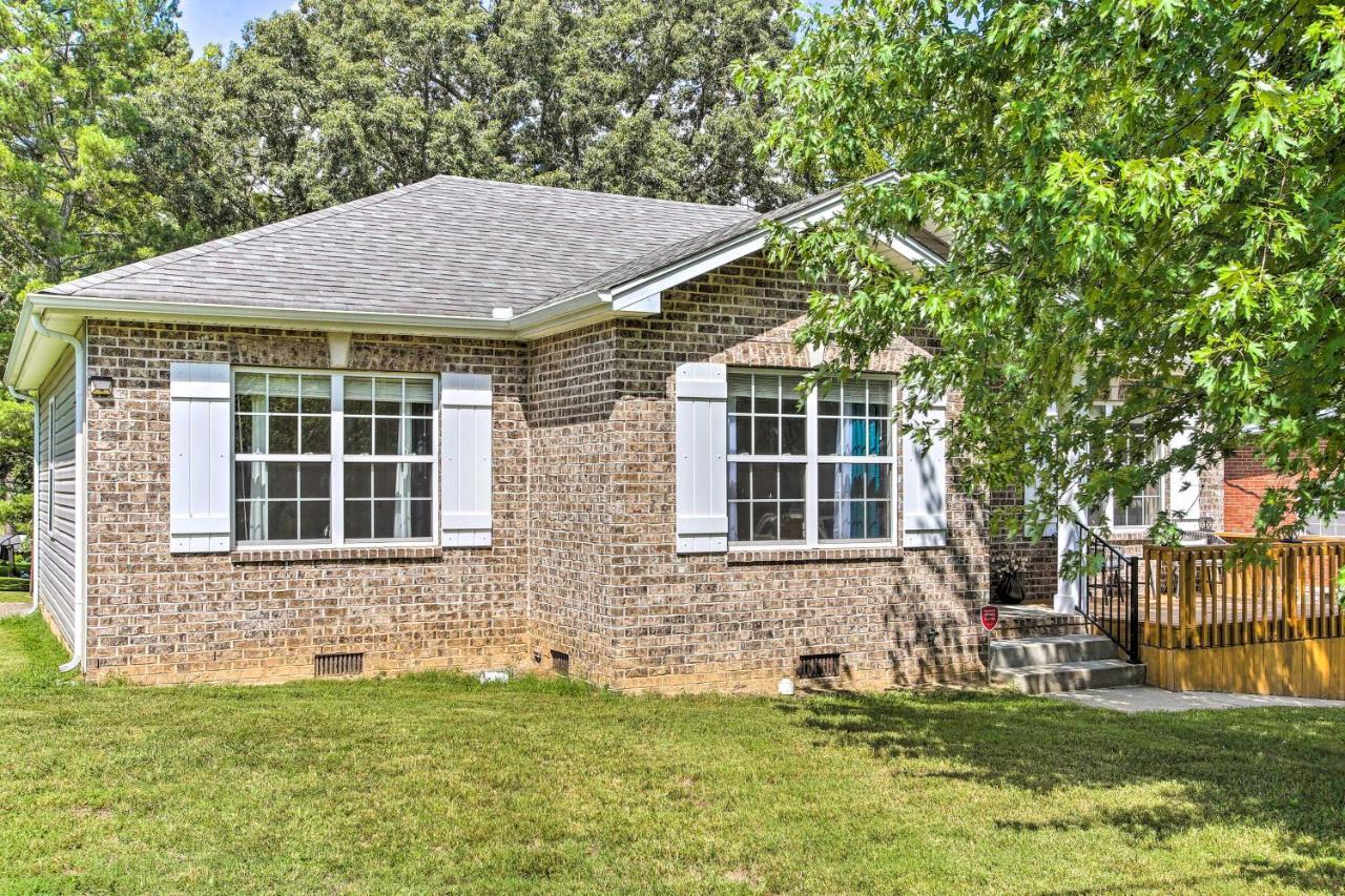 Charming Springfield Escape With Furnished Deck Villa Exterior photo